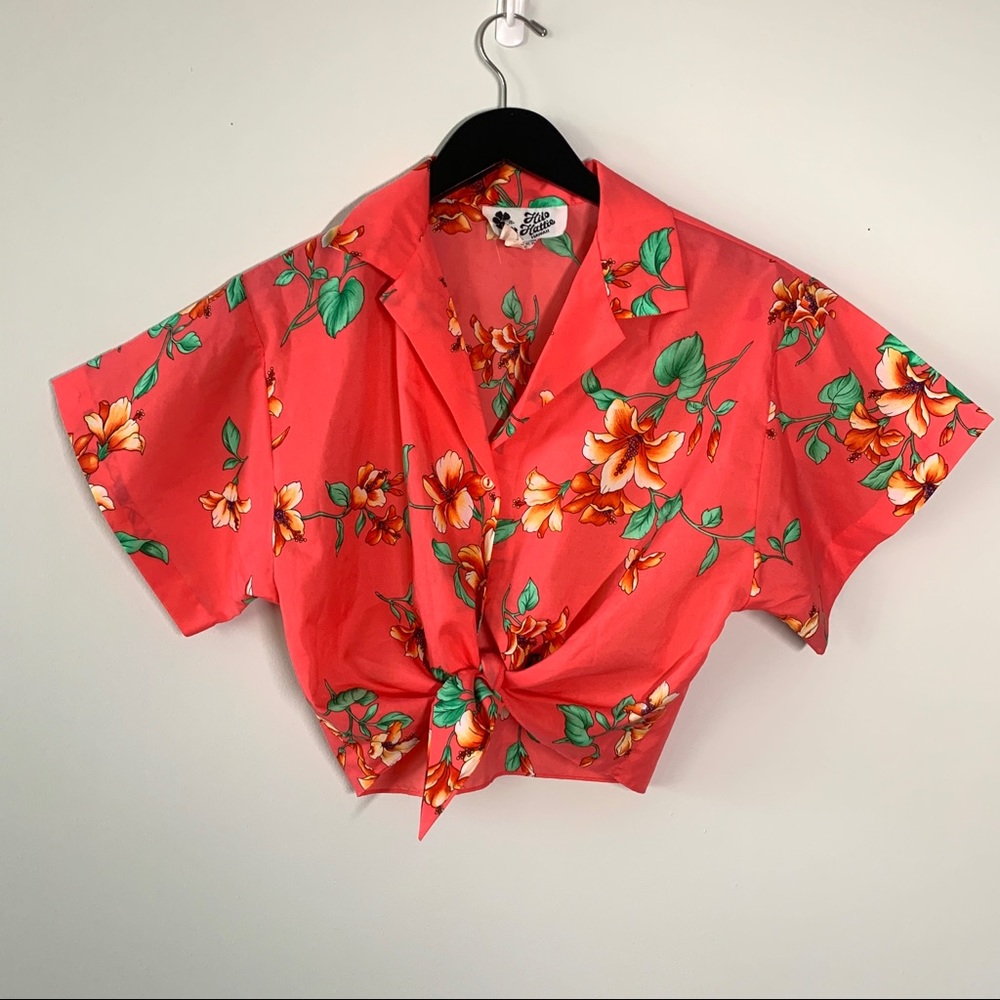 Vintage Hilo Hattie floral tie up shirt
